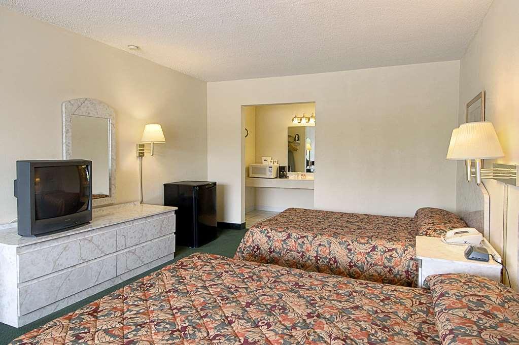 Days Inn By Wyndham Donalsonville Phòng bức ảnh